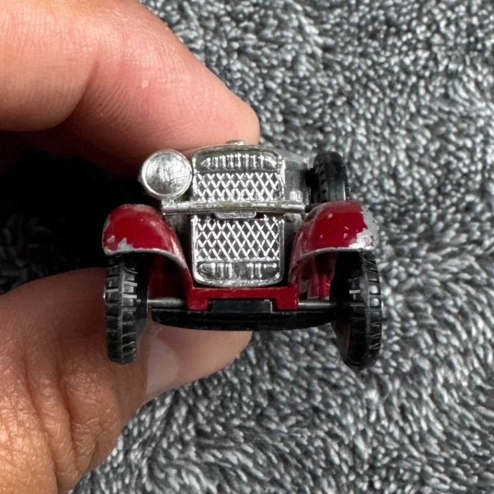 Vintage Tomica Datsun No 60 Diecast Car 1/49 Scale Silver Red Made in Japan 1974